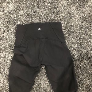 Lululemon train times pant  7/8 w/ Mesh side 6